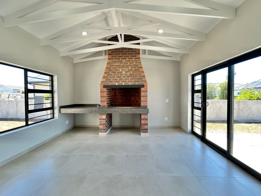 3 Bedroom Property for Sale in Fountains Estate Eastern Cape